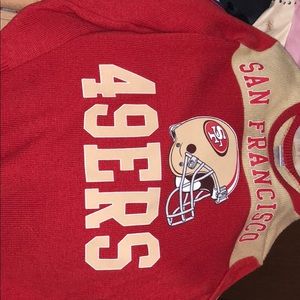 I’m selling this 49ers Christmas sweater